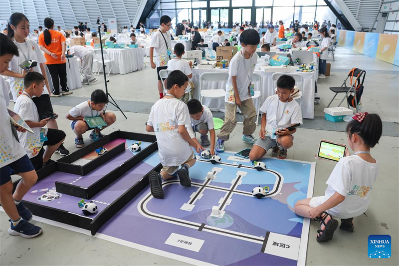 Τελικο? του Διαγωνισμο? Ηλεκτρονικ?? και Ψηφιακ?? Παιδε?α? Ν?ων Κ?να?