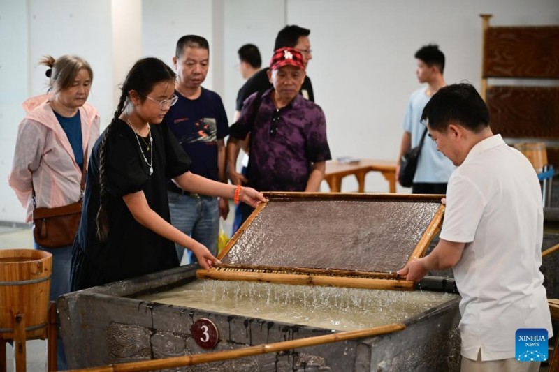 Η ?υλη πολιτιστικ? κληρονομι? τροφοδοτε? την α?ξηση του καλοκαιρινο? τουρισμο? στην επαρχ?α Ανχου?ι τη? Κ?να?