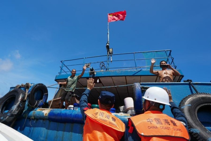 Η Κινεζικ? Ακτοφυλακ? διεξ?γει περιπολ?ε? επιβολ?? του ν?μου στη Θ?λασσα τη? Ν?τια? Κ?να?