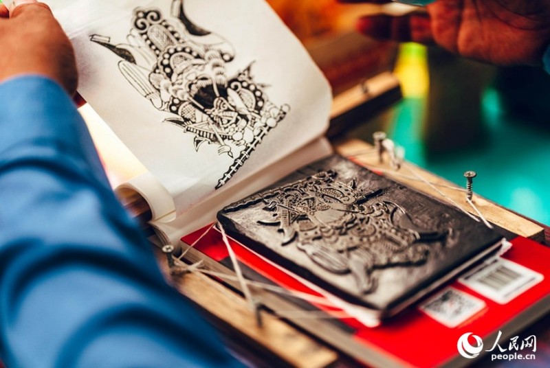 Η Δι?σκεψη Προ?θηση? Τουρισμο? των Ορ?ων Τα?χ?νγκ τη? Χεν?ν ξεκιν? στην π?λη Σινσι?νγκ, προσκαλ?ντα? επισκ?πτε? απ? ?λη τη χ?ρα να γνωρ?σουν τα Τα?χ?νγκ