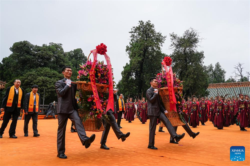 Η Κ?να γιορτ?ζει την 2.576η επ?τειο απ? τη γ?ννηση του Κομφο?κιου