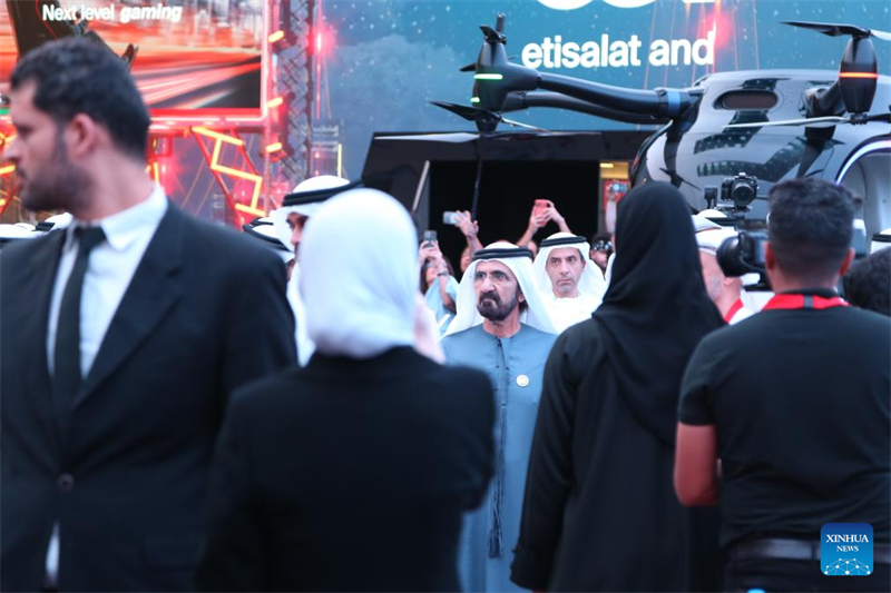 Ο Αντιπρ?εδρο? και Πρωθυπουργ?? των Ηνωμ?νων Αραβικ?ν Εμιρ?των, Sheikh Mohammed bin Rashid Al Maktoum, παρευρ?σκεται στην 45η ?κδοση τη? GITEX Global στο Ντουμπ?ι, Ηνωμ?να Αραβικ? Εμιρ?τα, στι? 13 Οκτωβρ?ου του 2025. (Φωτογραφ?α / Xinhua)