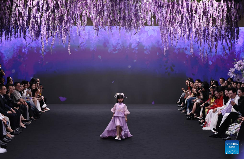 Στιγμι?τυπα απ? την Εβδομ?δα Μ?δα? τη? Σαγκ?η?