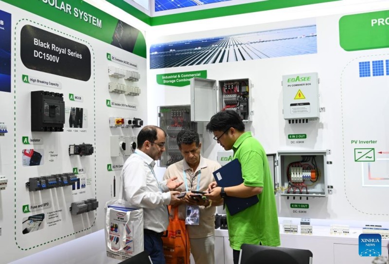 Η πρ?τη φ?ση τη? 138η? ?κθεση? Καντ?ν ολοκληρ?θηκε με ευρε?α παγκ?σμια συμμετοχ?