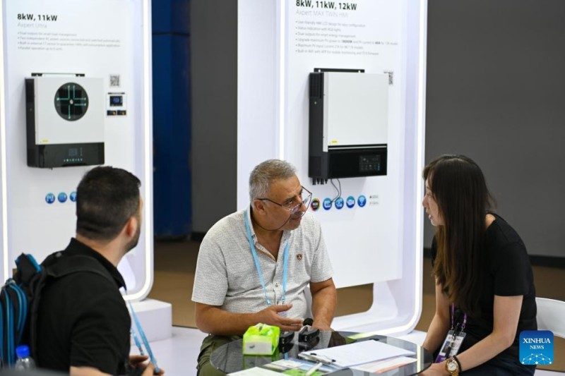 Η πρ?τη φ?ση τη? 138η? ?κθεση? Καντ?ν ολοκληρ?θηκε με ευρε?α παγκ?σμια συμμετοχ?