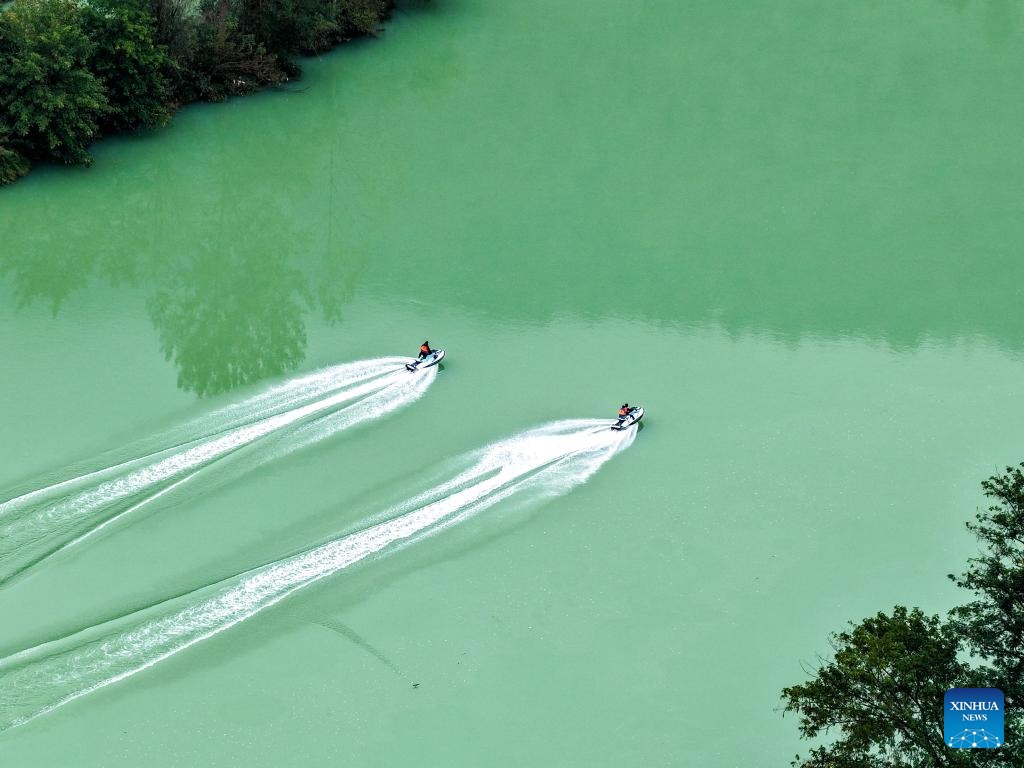 Η αρχα?α π?λη Zhoushui αξιοποιε? του? π?ρου? τη? για την εν?σχυση του πολιτιστικο? τουρισμο? στο Τσονγκ?νγκ